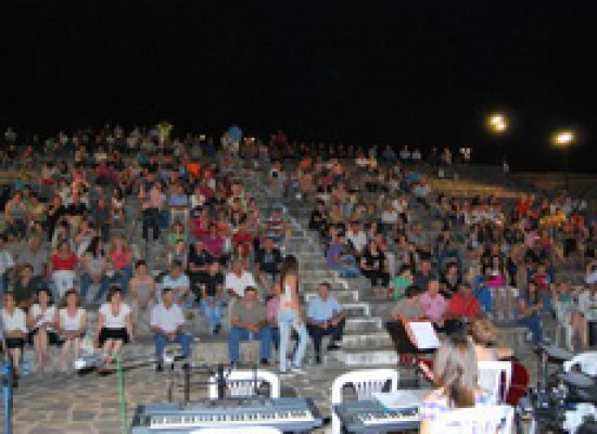 Δελτίο τύπου: “Άρωμα ελληνικού κινηματογράφου από τη Μουσική Σχολή Λεονταρίου”